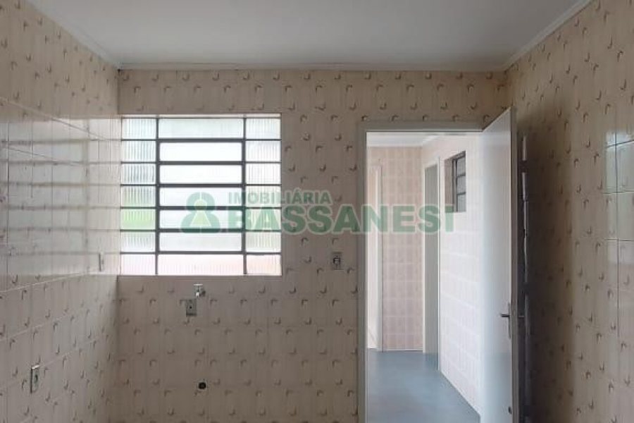 Apartamento com 78m², 3 dormitórios, 1 vaga, no bairro Rio Branco em Caxias do Sul para Alugar