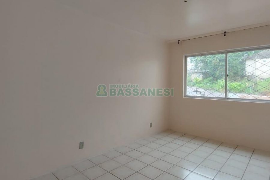 Apartamento com 78m², 3 dormitórios, 1 vaga, no bairro Rio Branco em Caxias do Sul para Alugar