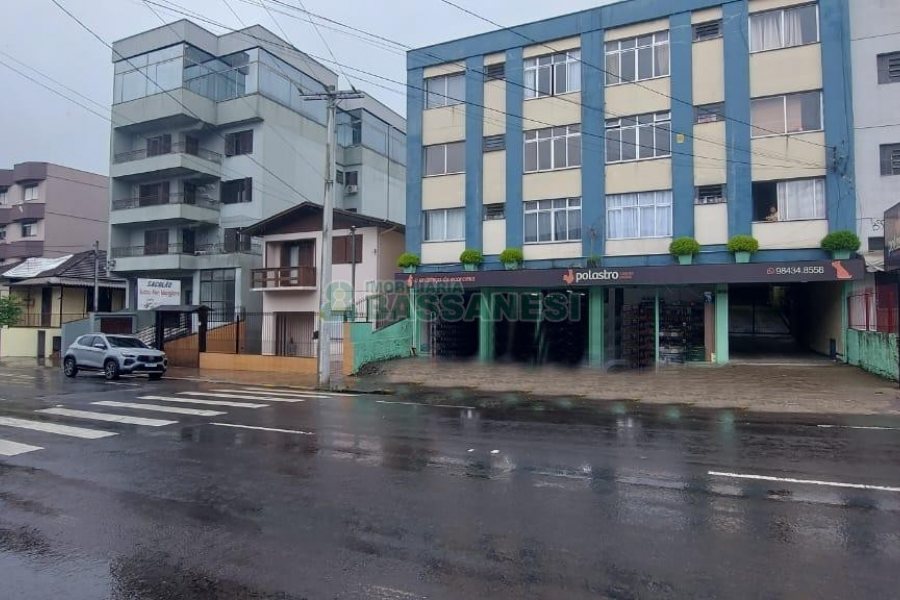 Apartamento com 78m², 3 dormitórios, 1 vaga, no bairro Rio Branco em Caxias do Sul para Alugar