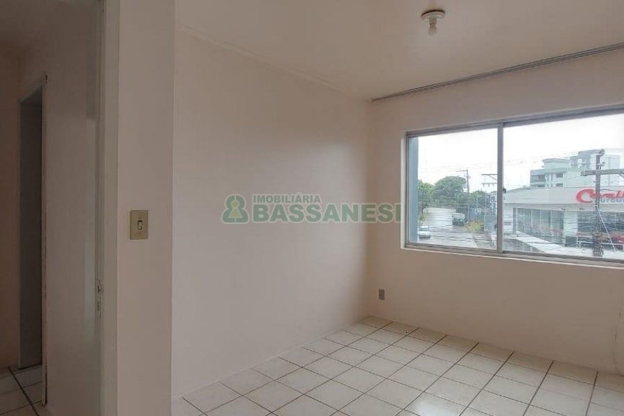 Apartamento com 78m², 3 dormitórios, 1 vaga, no bairro Rio Branco em Caxias do Sul para Alugar