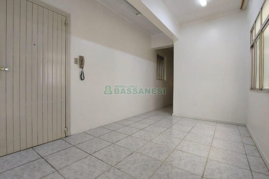 Apartamento com 100m², 3 dormitórios, no bairro São Pelegrino em Caxias do Sul para Alugar