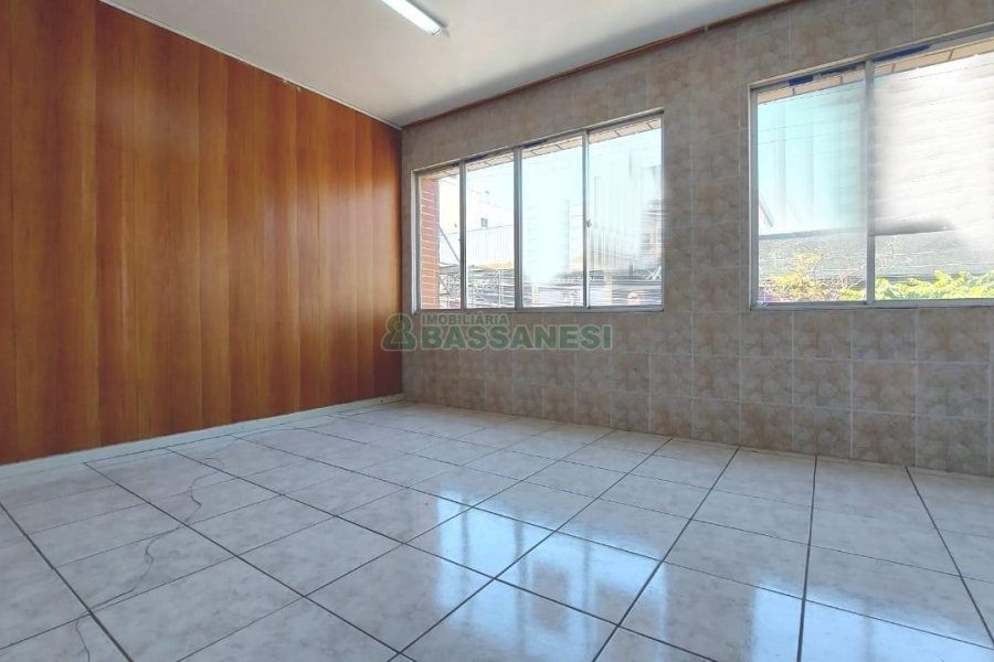 Apartamento com 100m², 3 dormitórios, no bairro São Pelegrino em Caxias do Sul para Alugar