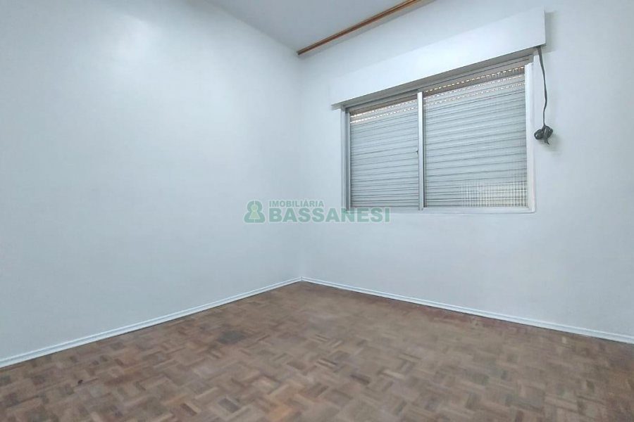 Apartamento com 100m², 3 dormitórios, no bairro São Pelegrino em Caxias do Sul para Alugar