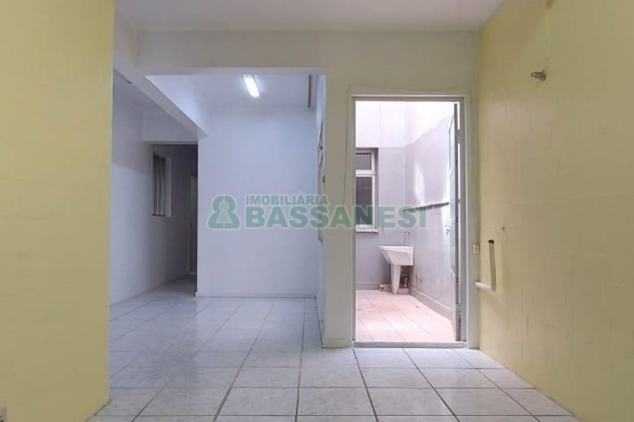 Apartamento com 100m², 3 dormitórios, no bairro São Pelegrino em Caxias do Sul para Alugar