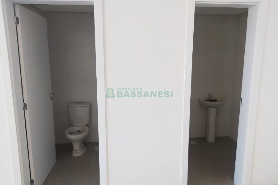 Loja com 90m², no bairro Centro em Caxias do Sul para Alugar