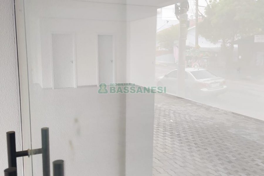 Loja com 90m², no bairro Centro em Caxias do Sul para Alugar