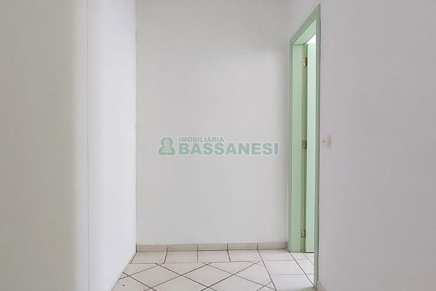 Predio com 709m², no bairro São Pelegrino em Caxias do Sul para Alugar