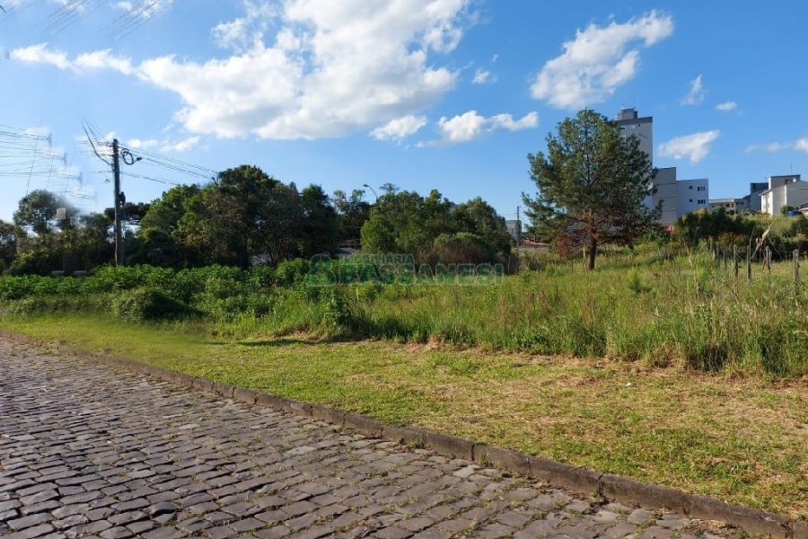 Terreno com 617m², no bairro Nossa Senhora do Rosário em Caxias do Sul para Alugar
