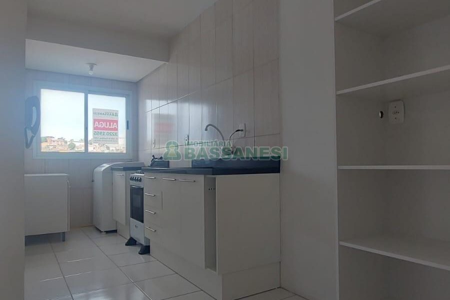 Apartamento com 58m², 2 dormitórios, 1 vaga, no bairro São Caetano em Caxias do Sul para Comprar