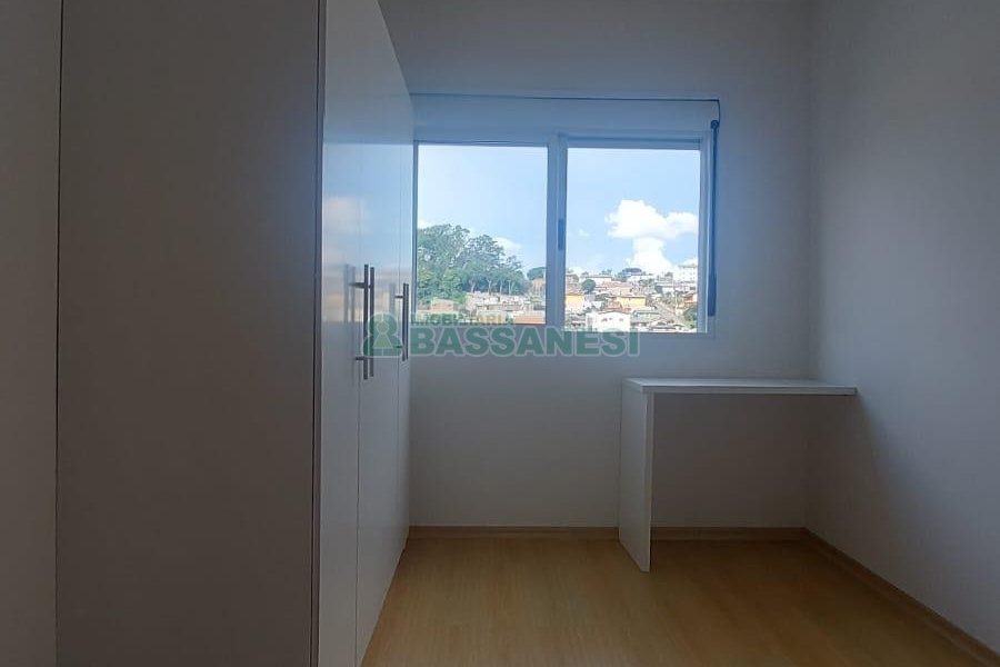 Apartamento com 58m², 2 dormitórios, 1 vaga, no bairro São Caetano em Caxias do Sul para Comprar