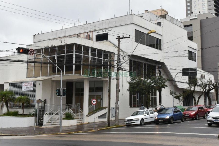 Loja com 2287m², no bairro Centro em Caxias do Sul para Alugar