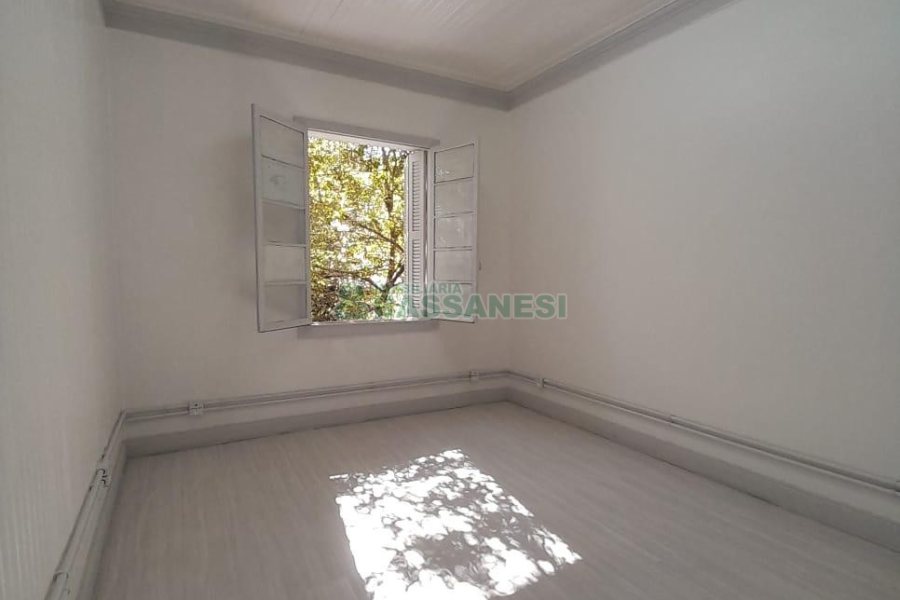 Casa Comercial com 200m², no bairro Centro em Caxias do Sul para Alugar