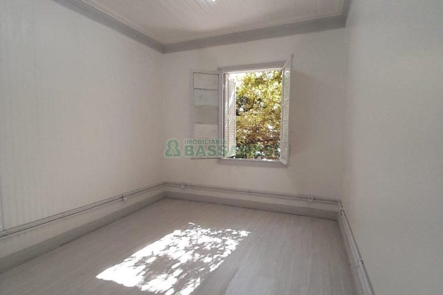 Casa Comercial com 200m², no bairro Centro em Caxias do Sul para Alugar