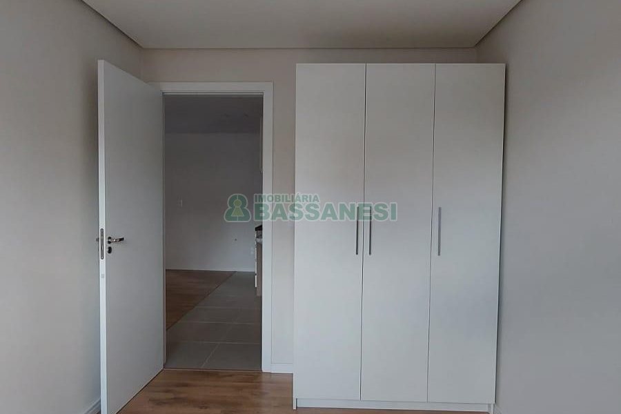 Apartamento com 48m², 1 dormitório, 1 vaga, no bairro Centro em Caxias do Sul para Alugar