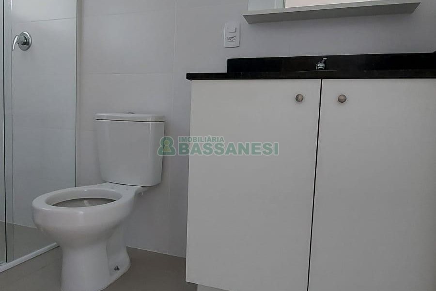 Apartamento com 48m², 1 dormitório, 1 vaga, no bairro Centro em Caxias do Sul para Alugar