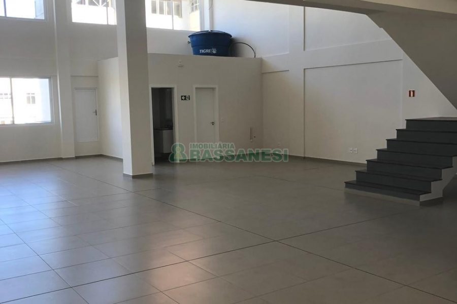 Loja com 260m², no bairro Centro em Caxias do Sul para Alugar