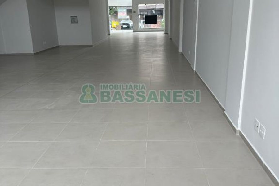 Loja com 260m², no bairro Centro em Caxias do Sul para Alugar