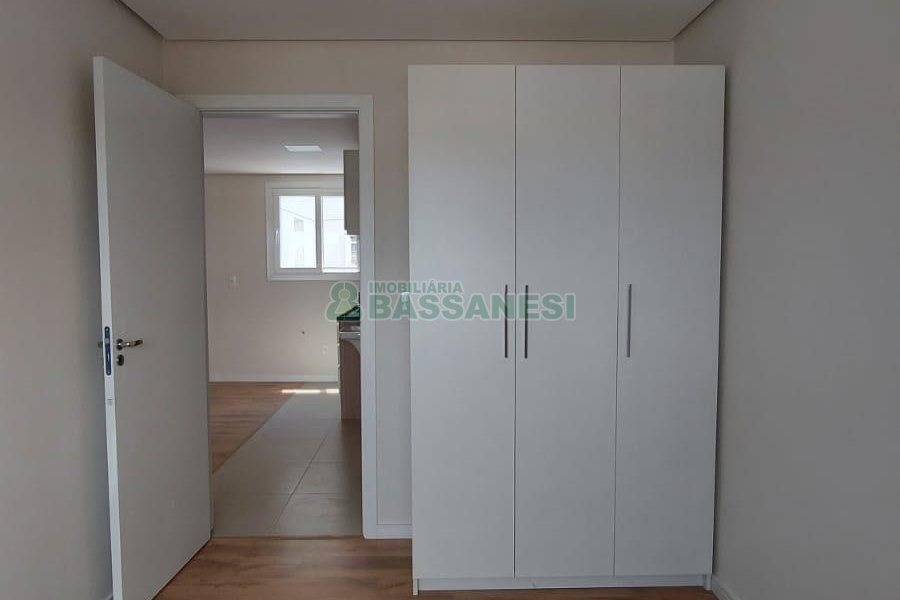 Apartamento com 48m², 1 dormitório, 1 vaga, no bairro Centro em Caxias do Sul para Alugar