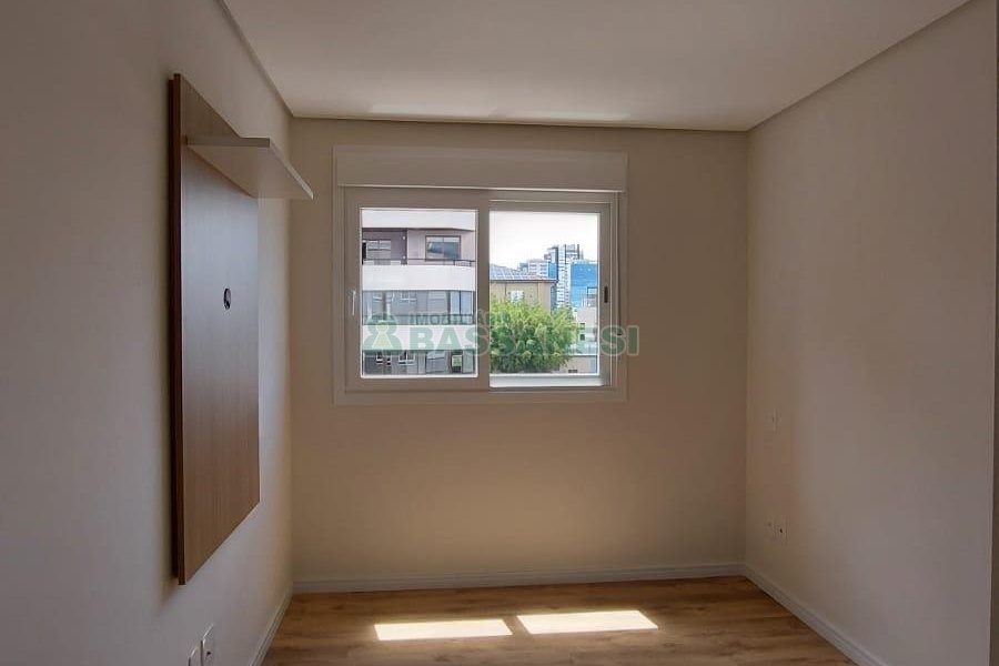 Apartamento com 48m², 1 dormitório, 1 vaga, no bairro Centro em Caxias do Sul para Alugar