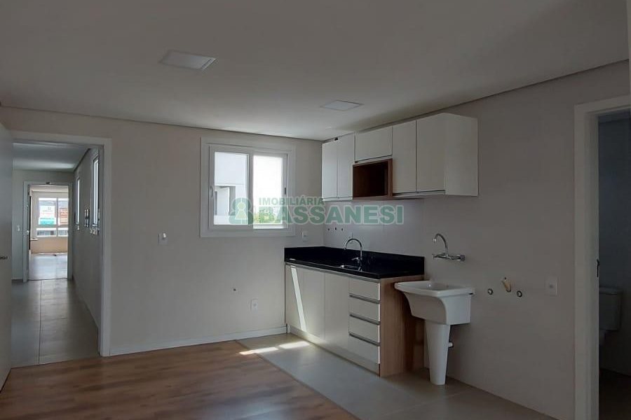 Apartamento com 48m², 1 dormitório, 1 vaga, no bairro Centro em Caxias do Sul para Alugar