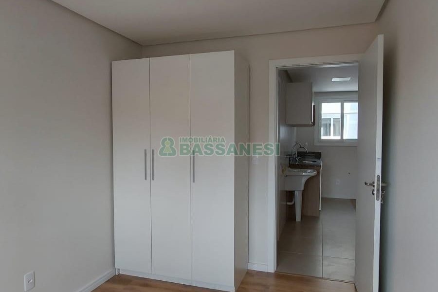 Apartamento com 48m², 1 dormitório, 1 vaga, no bairro Centro em Caxias do Sul para Alugar