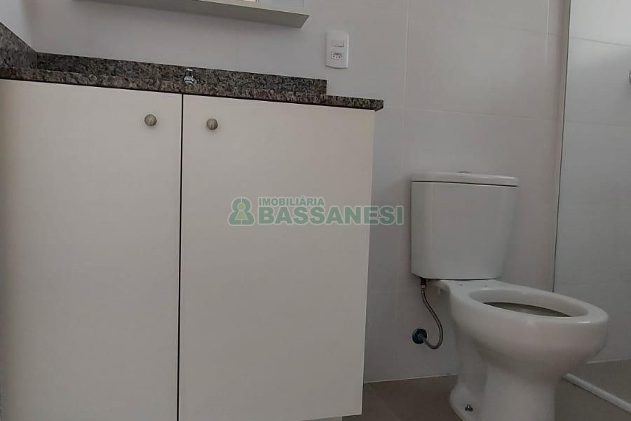 Apartamento com 48m², 1 dormitório, 1 vaga, no bairro Centro em Caxias do Sul para Alugar