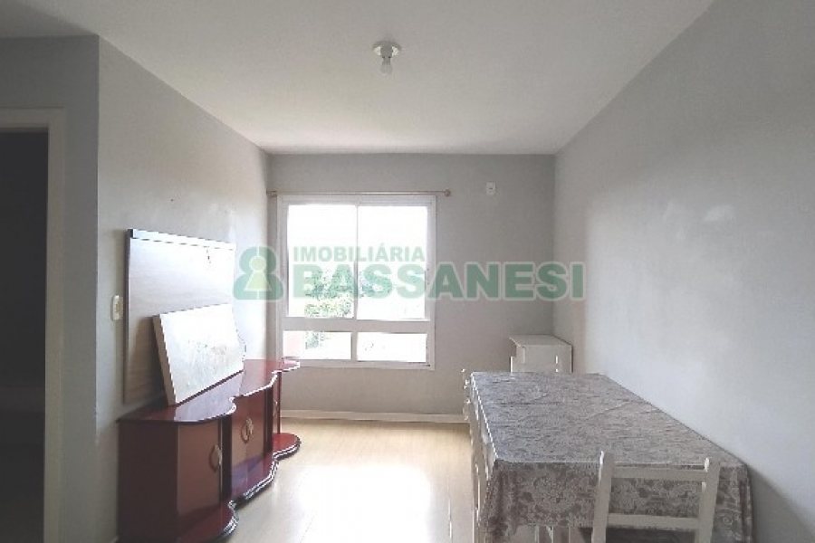 Apto Mobiliado com 52m², 2 dormitórios, 1 vaga, no bairro São Caetano em Caxias do Sul para Comprar