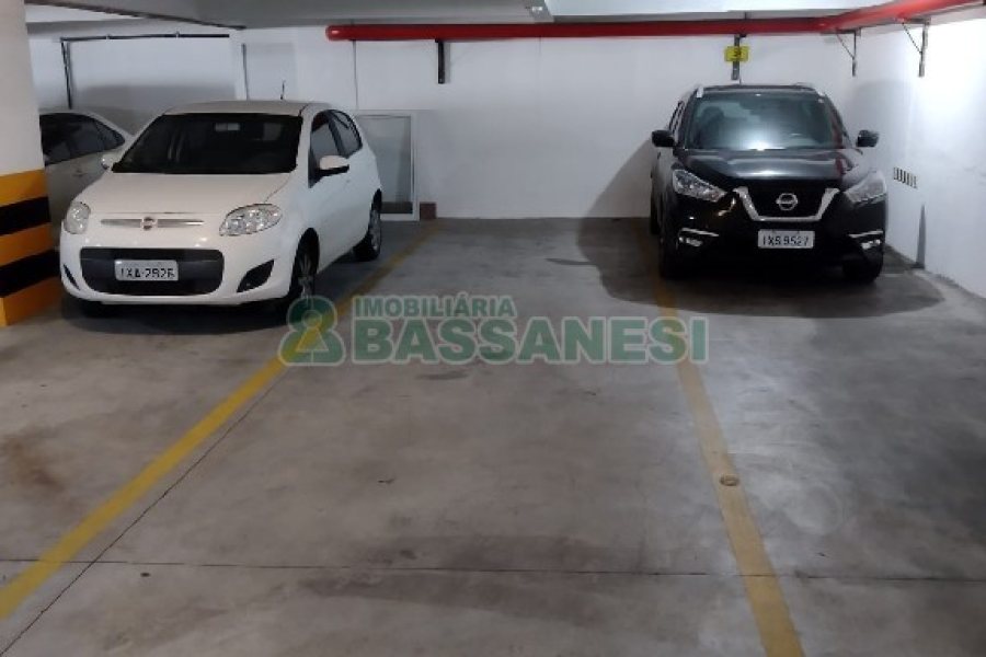 Sala com 86m², 1 vaga, no bairro Centro em Caxias do Sul para Comprar