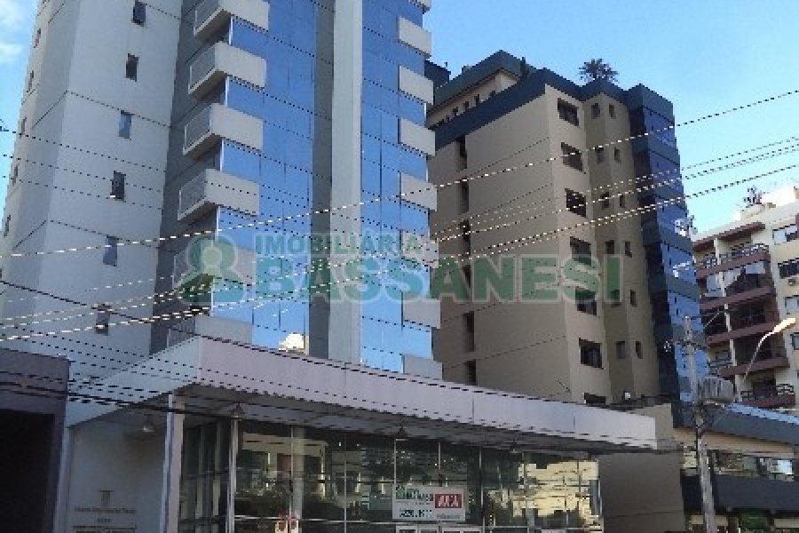 Sala com 86m², 1 vaga, no bairro Centro em Caxias do Sul para Comprar