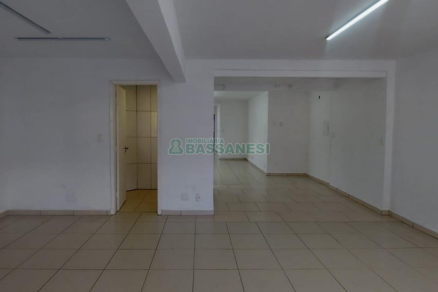 Loja com 110m², no bairro Jardim América em Caxias do Sul para Alugar