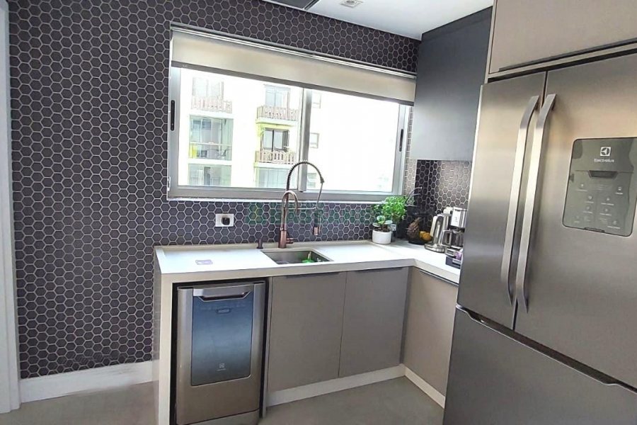 Apto Mobiliado com 116m², 3 dormitórios, 2 vagas, no bairro Santa Catarina em Caxias do Sul para Alugar