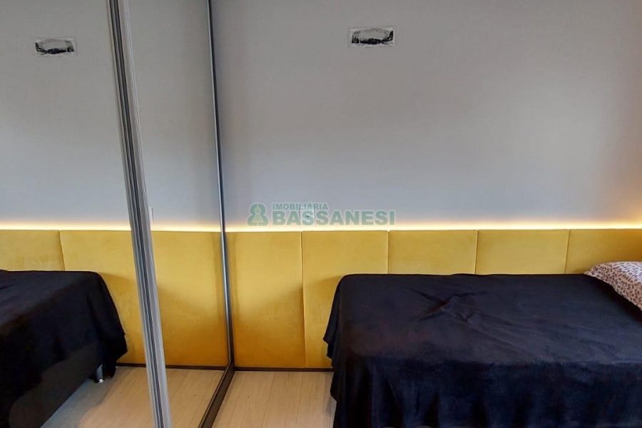 Apto Mobiliado com 116m², 3 dormitórios, 2 vagas, no bairro Santa Catarina em Caxias do Sul para Alugar