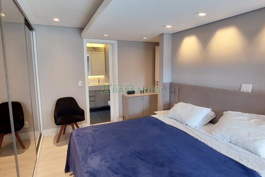 Apto Mobiliado com 116m², 3 dormitórios, 2 vagas, no bairro Santa Catarina em Caxias do Sul para Alugar