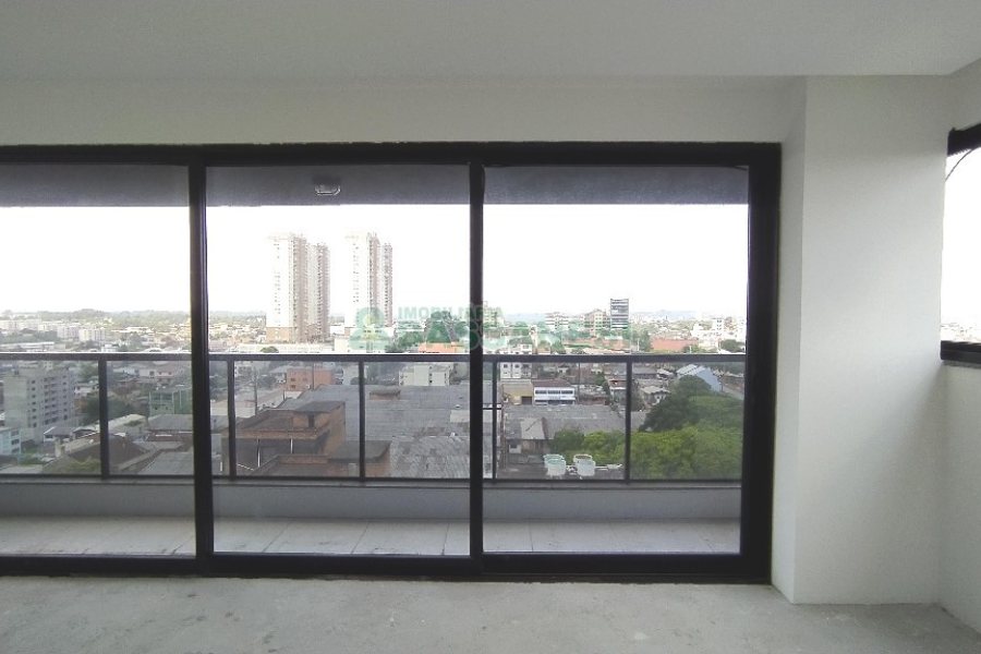 Apartamento com 142m², 3 dormitórios, 3 vagas, no bairro Centro em Caxias do Sul para Comprar