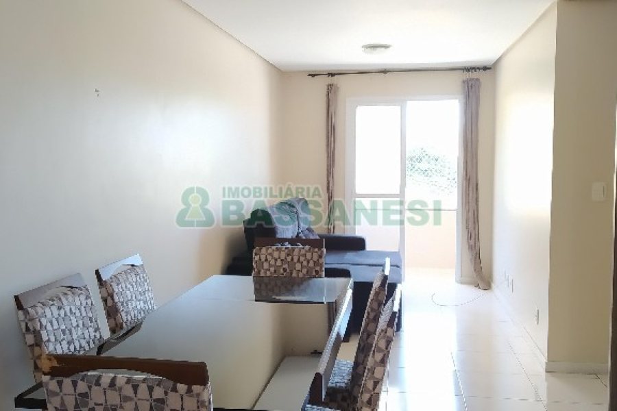 Apto Mobiliado com 59m², 2 dormitórios, 1 vaga, no bairro Panazzolo em Caxias do Sul para Comprar