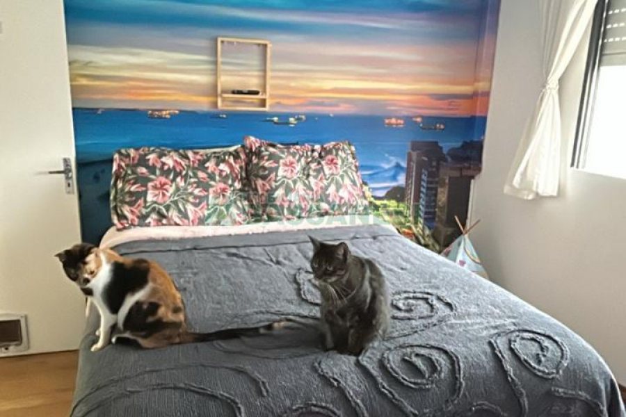 Apto Mobiliado com 68m², 2 dormitórios, 1 vaga, no bairro Centro em Caxias do Sul para Alugar ou Comprar