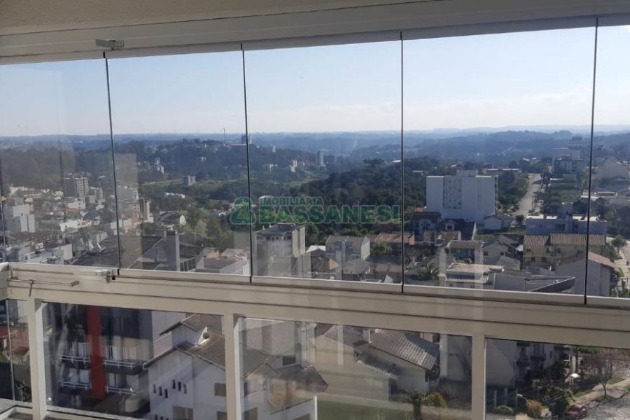 Apartamento com 63m², 2 dormitórios, 2 vagas, no bairro Nossa Senhora da Saúde em Caxias do Sul para Comprar