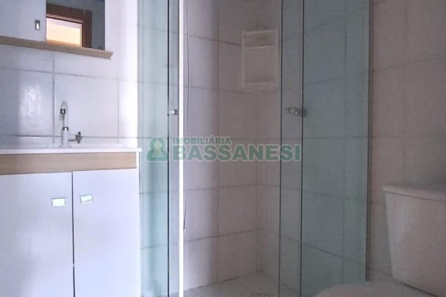 Apartamento com 45m², 2 dormitórios, 1 vaga, no bairro Morada dos Alpes em Caxias do Sul para Comprar