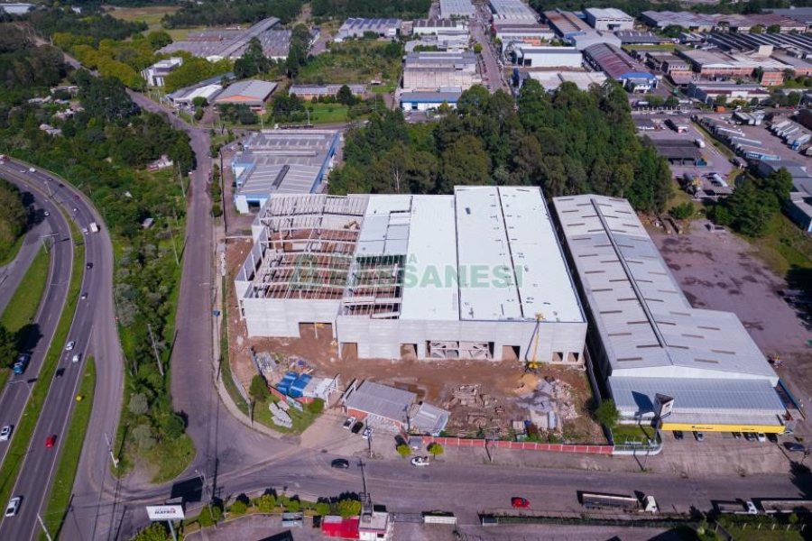 Pavilhão com 3682m², no bairro Cidade Nova em Caxias do Sul para Alugar