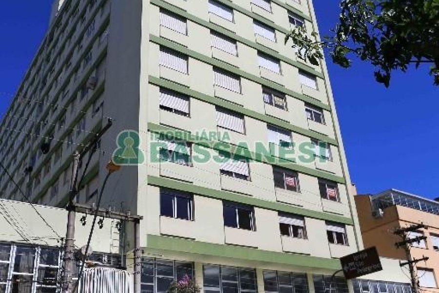 Loja com 37m², 1 vaga, no bairro São Pelegrino em Caxias do Sul para Alugar