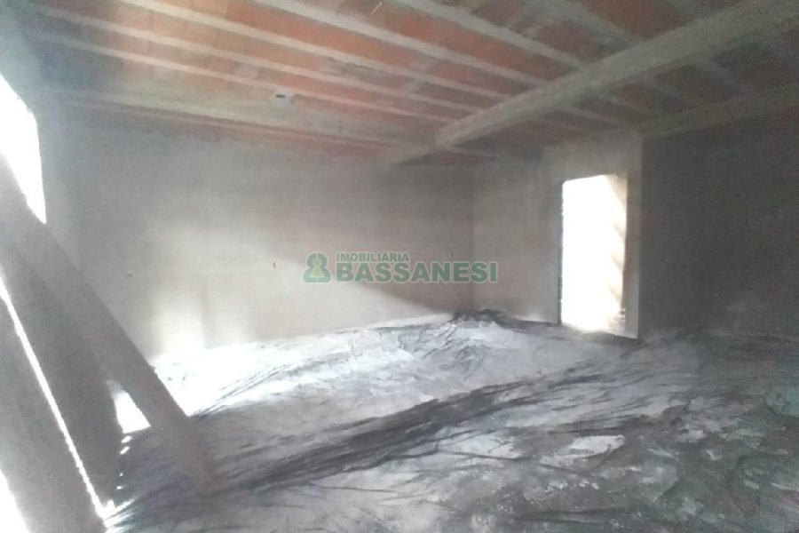 Loja com 44m², no bairro São Pelegrino em Caxias do Sul para Alugar