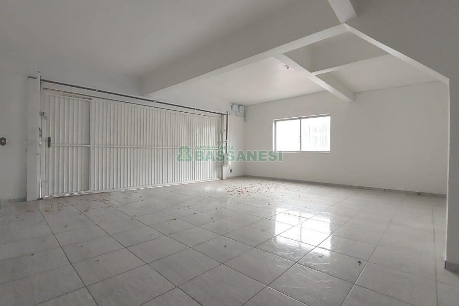 Casa com 283m², 5 dormitórios, 3 vagas, no bairro Jardim América em Caxias do Sul para Alugar ou Comprar