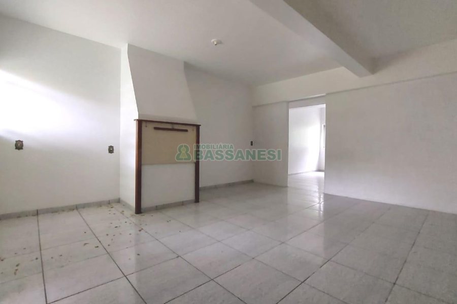 Casa com 283m², 5 dormitórios, 3 vagas, no bairro Jardim América em Caxias do Sul para Alugar ou Comprar