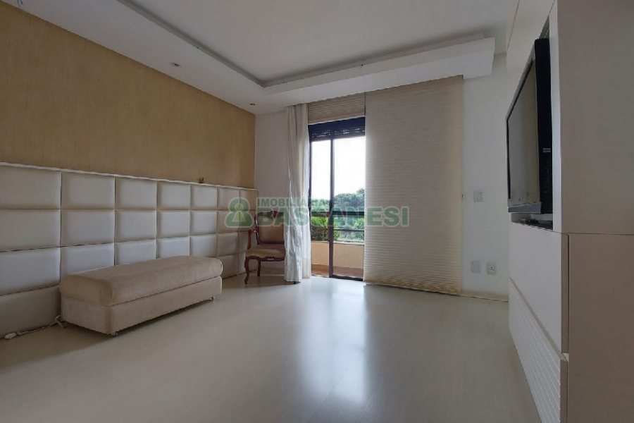 Apto/Cobertura com 328m², 3 dormitórios, 4 vagas, no bairro De Lazzer em Caxias do Sul para Comprar