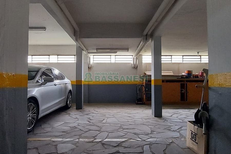 Apto/Cobertura com 328m², 3 dormitórios, 4 vagas, no bairro De Lazzer em Caxias do Sul para Comprar