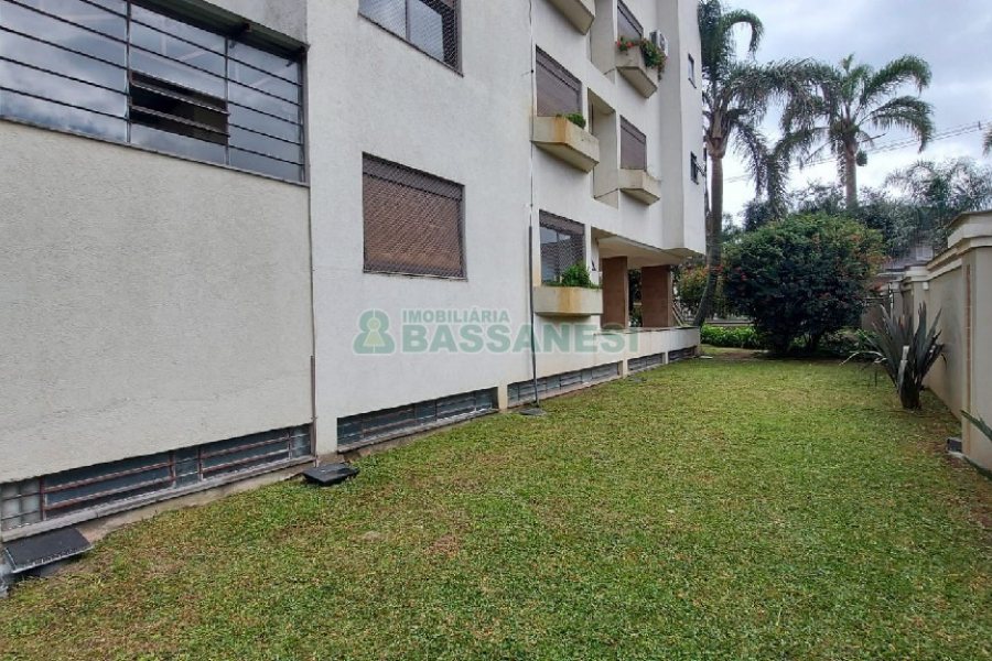 Apto/Cobertura com 328m², 3 dormitórios, 4 vagas, no bairro De Lazzer em Caxias do Sul para Comprar