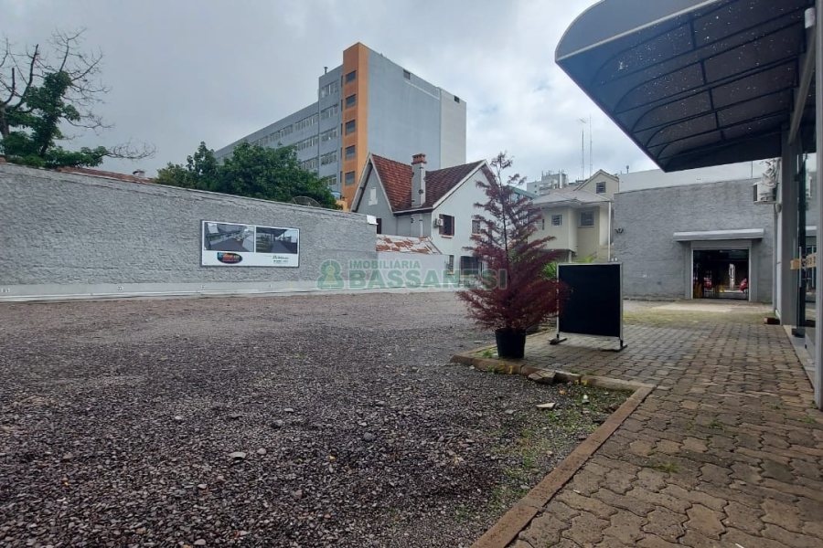 Espaço com 177m², no bairro São Pelegrino em Caxias do Sul para Alugar
