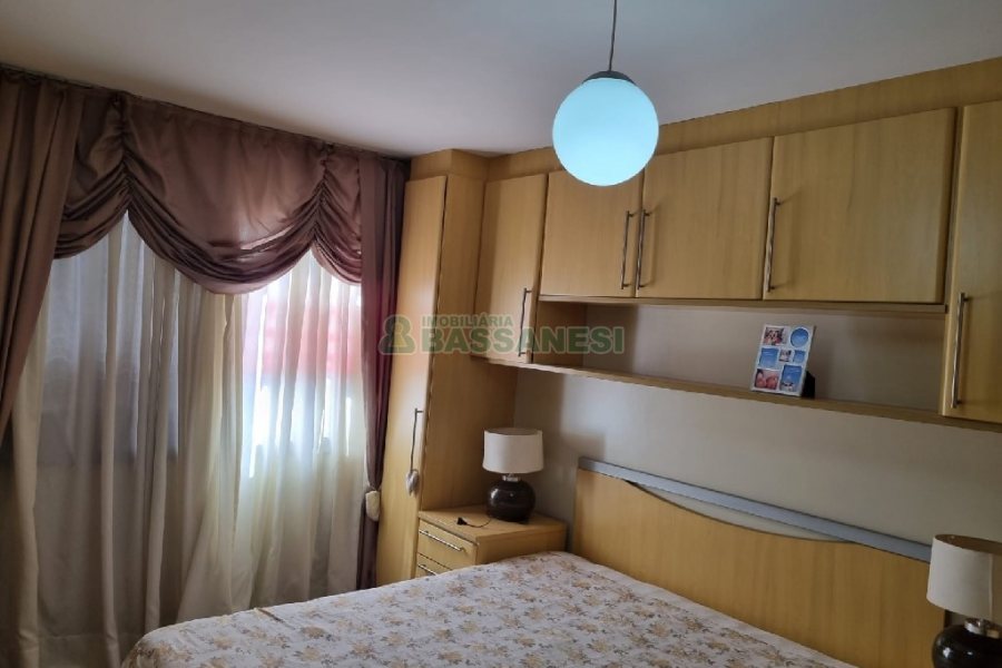 Apto Mobiliado com 99m², 3 dormitórios, 1 vaga, no bairro Medianeira em Caxias do Sul para Comprar