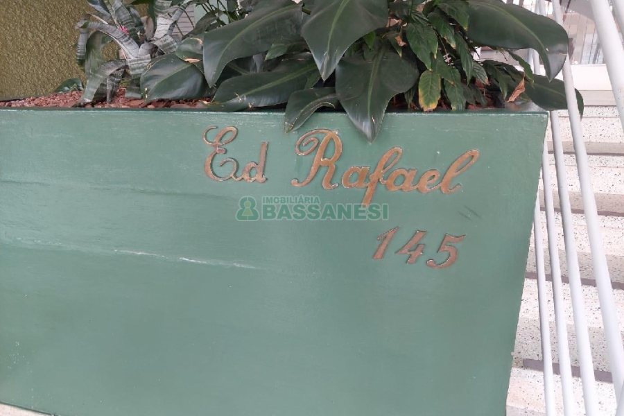 Apartamento com 110m², 3 dormitórios, 1 vaga, no bairro São Pelegrino em Caxias do Sul para Comprar