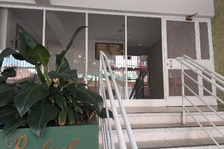 Apartamento com 110m², 3 dormitórios, 1 vaga, no bairro São Pelegrino em Caxias do Sul para Comprar